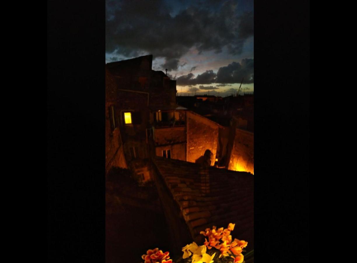 Tivoli Old Town - Casa Nel Quartiere Medioevale Apartment ภายนอก รูปภาพ