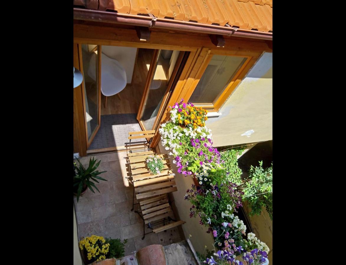 Tivoli Old Town - Casa Nel Quartiere Medioevale Apartment ภายนอก รูปภาพ