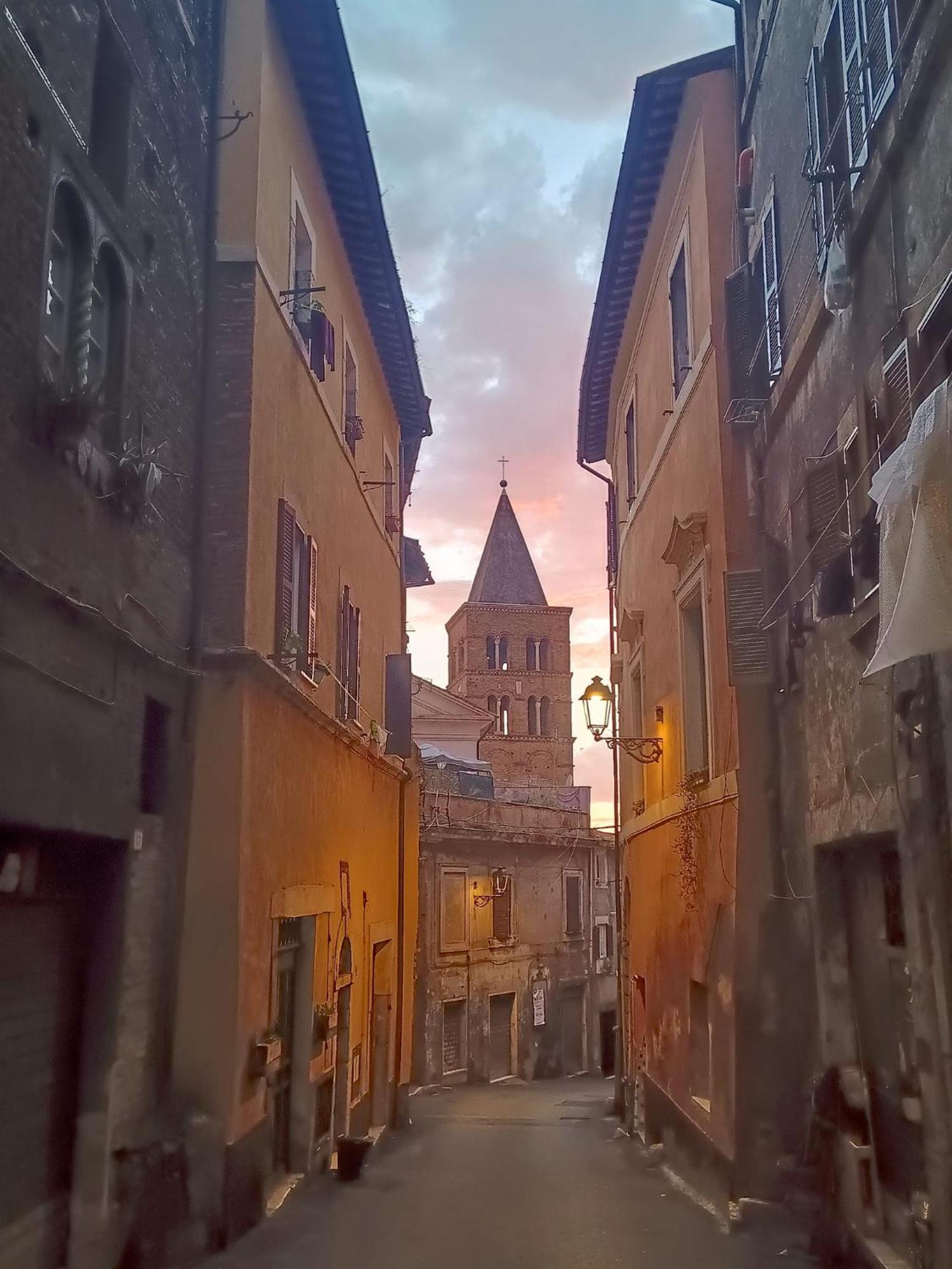 Tivoli Old Town - Casa Nel Quartiere Medioevale Apartment ภายนอก รูปภาพ
