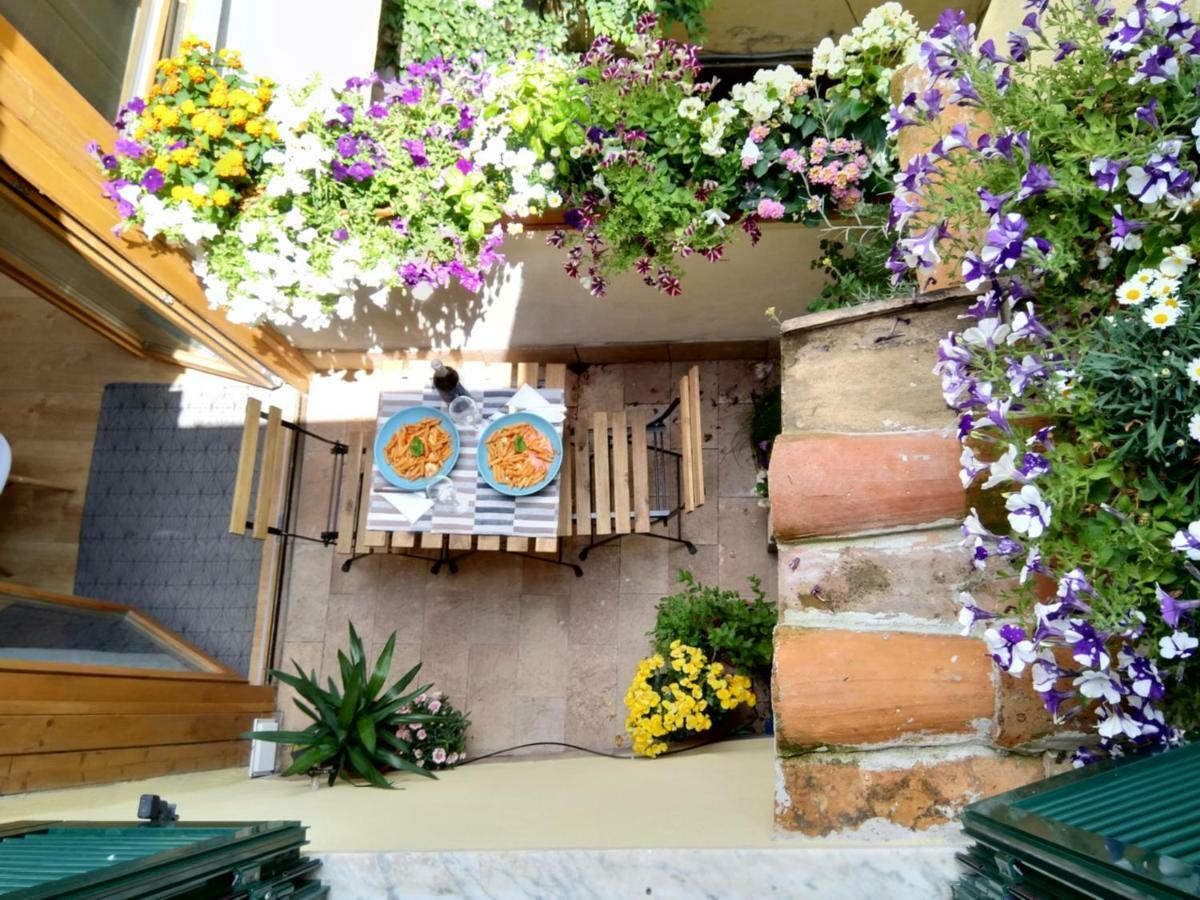 Tivoli Old Town - Casa Nel Quartiere Medioevale Apartment ภายนอก รูปภาพ